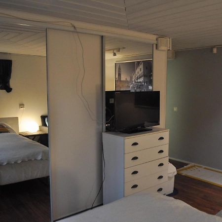 Room In Villa Emilia Espoo Zewnętrze zdjęcie