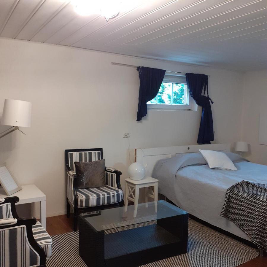 Room In Villa Emilia Espoo Zewnętrze zdjęcie