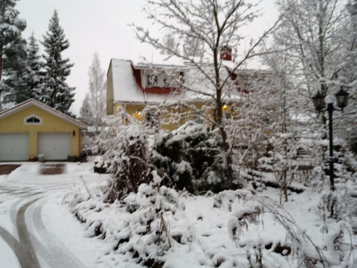 Room In Villa Emilia Espoo Zewnętrze zdjęcie